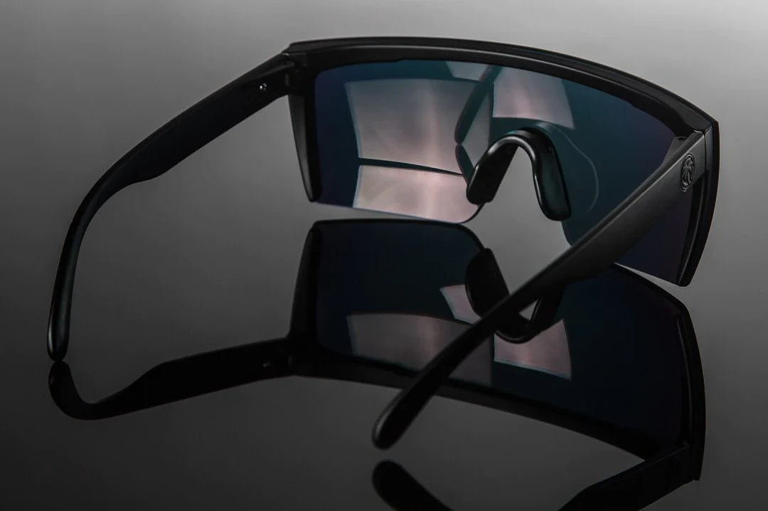 LAZER FACE SUNGLASSES: Black - Image 4