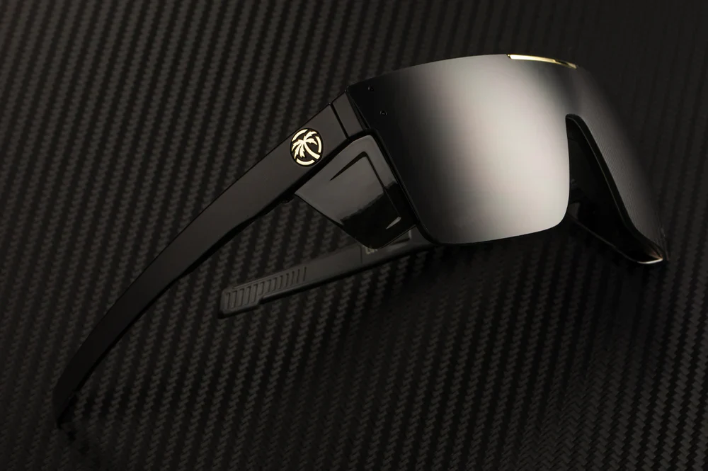 PERFORMANCE QUATRO SUNGLASSES: Black - Image 4