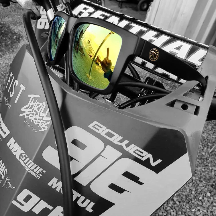 XL VISE SUNGLASSES: Gold Rush - Image 7